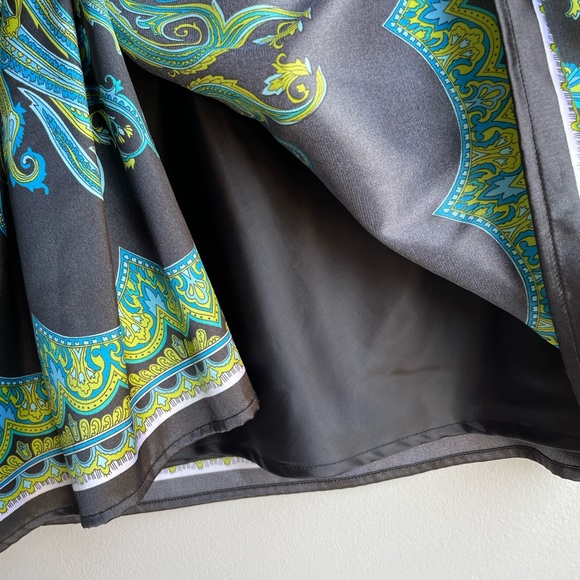 Richie Tailor Woman’s Paisley Boho Asymmetrical Skirt | Size M - Picture 7 of 9